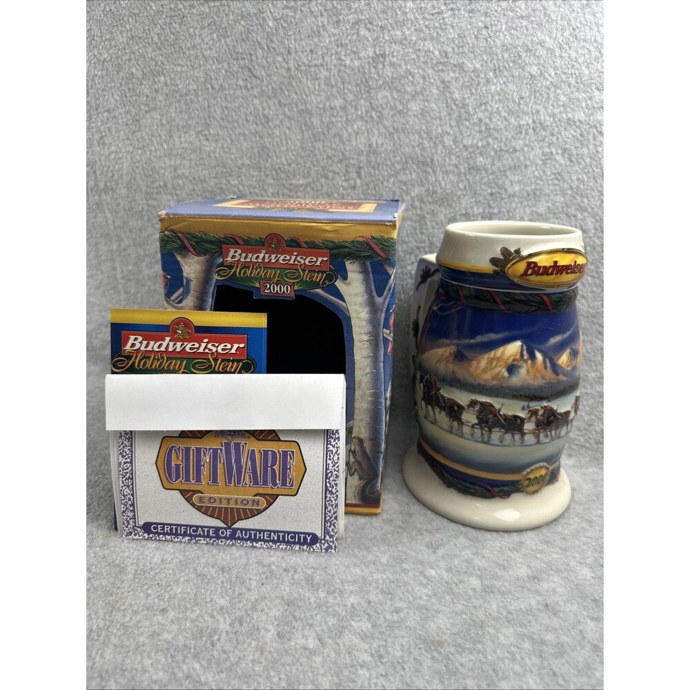 Vintage 2000 Budweiser Holiday Stein HOLIDAY IN THE MOUNTAINS with box and COA